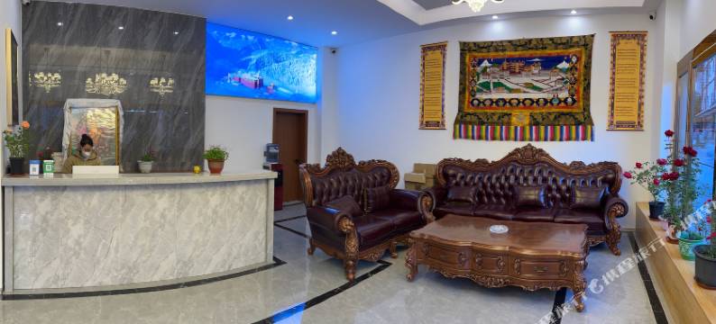 德格县岗炯盼谛岭酒店图片