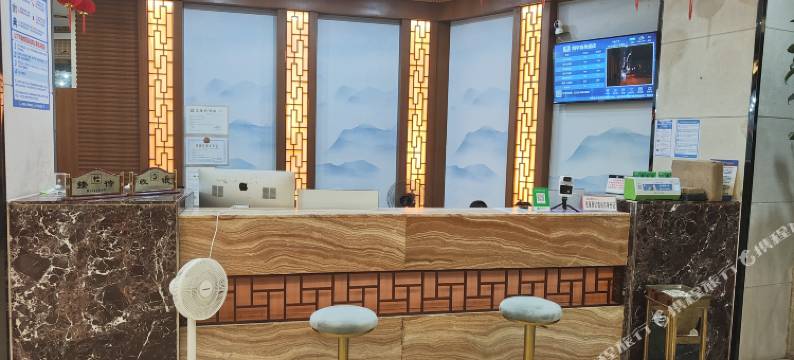 和平翔宇商务酒店(福和高级中学店)图片