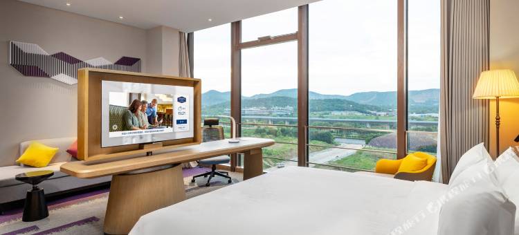 南京麒麟中山陵景区希尔顿欢朋酒店图片