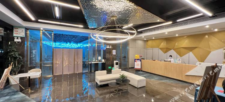 优范Light酒店(玉林国际会展中心云天文化城店)图片