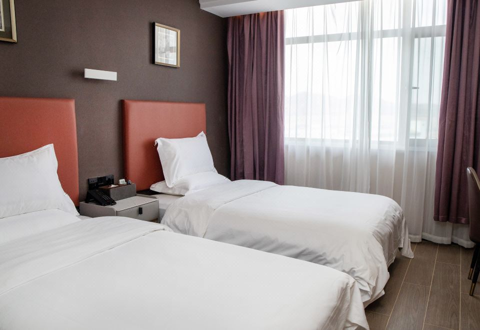 Eaton Shangpin Hotel (Bowen Institute of Technology)Hotel Overview