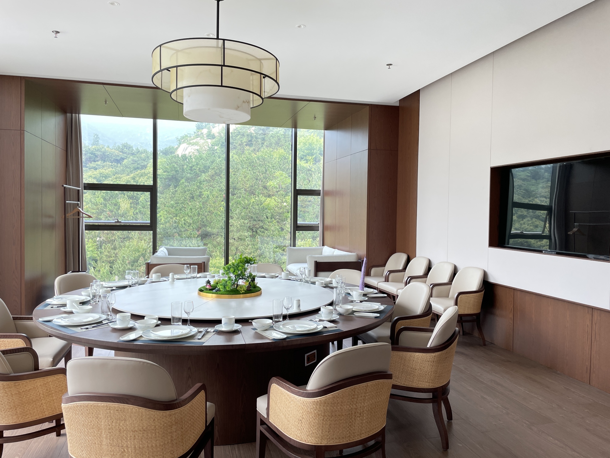 Mengshan Relaxation Resort Hotel Over view