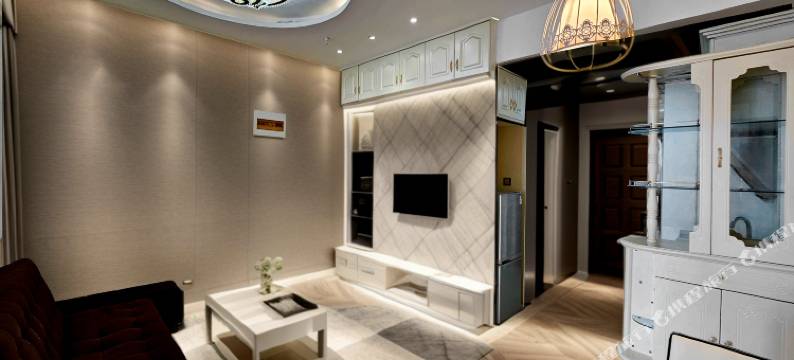 沭阳阑珊精品公寓(三匹马商业广场店)图片