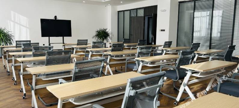 交河华域酒店(吐鲁番大巴扎店)图片