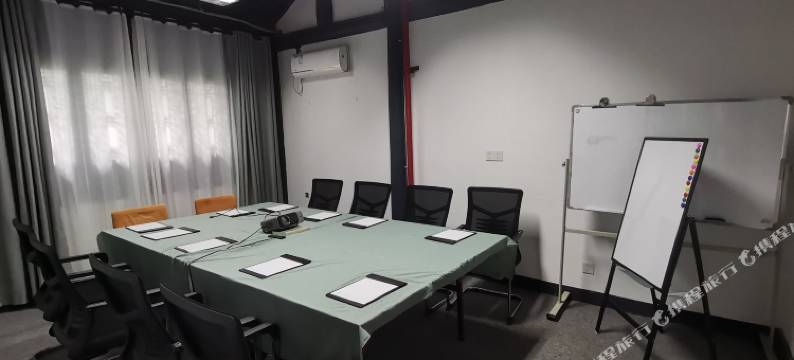 稽山鉴水民宿(绍兴柯岩风景区店)图片