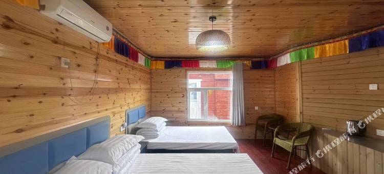 察右中旗白骏马民宿图片