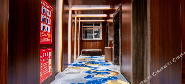 虎峰酒店图片