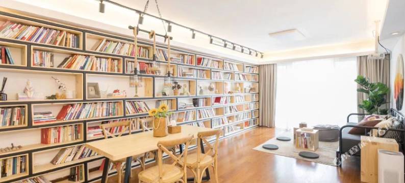 书的房民宿(人民广场店)图片