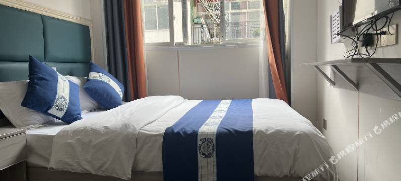 雅江峡谷观景商务民宿图片