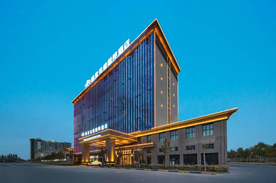 丽呈花盛国际酒店(且末县政府店)