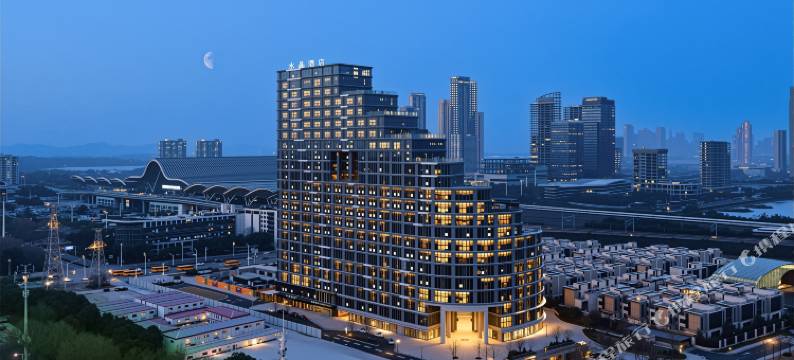 武汉站东广场桔子水晶酒店图片