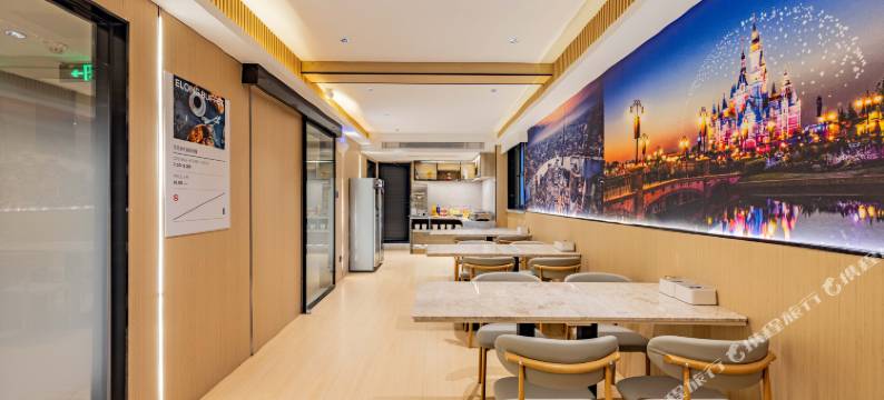 艺龙安云酒店(上海青浦重固新世纪商业广场店)图片