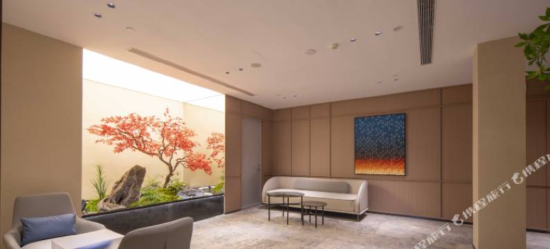 济南泉城广场智选假日酒店图片