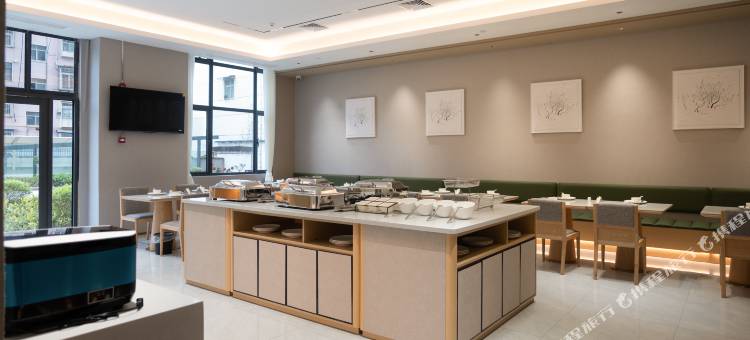 品睿酒店(信阳火车站天润广场店)图片