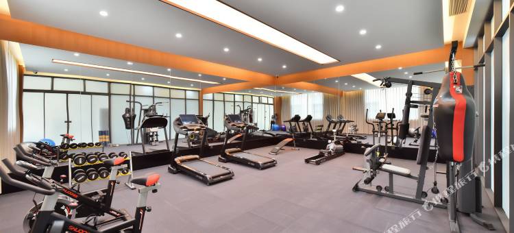贵阳江畔豪庭酒店(贵阳东站师范学院地铁站店)图片