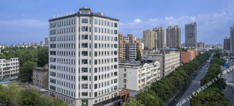 艺龙万国酒店(信阳北京路店)图片