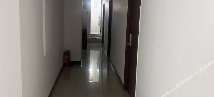 富华青旅(东凤兴华中路店)图片