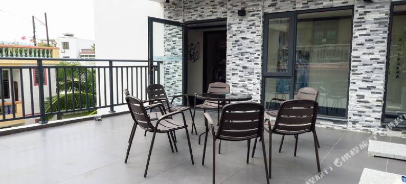 三亚一夕一夏冲浪民宿图片