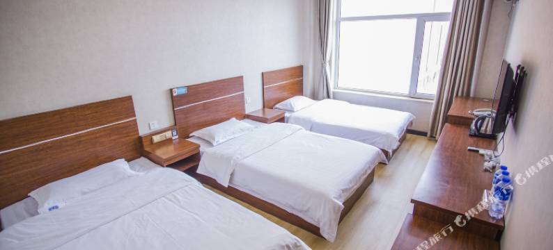 易县爱琴海精品酒店(盛源广场店)图片