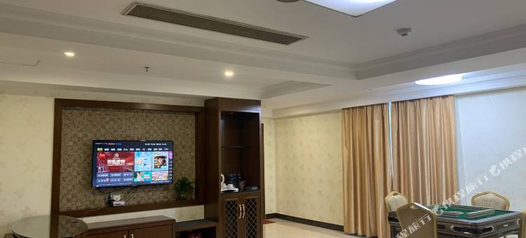 励豪商务酒店(中山大涌红木文化博览城店)图片