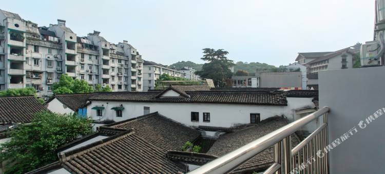 杭州巴尔干客栈(河坊街鼓楼店)图片