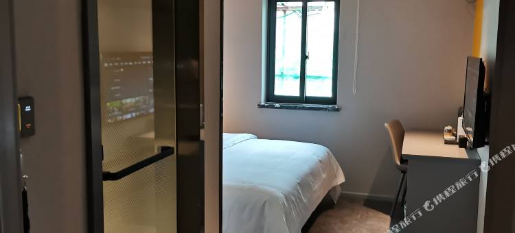 7天酒店(成都玉林东路省体育馆地铁站店)图片