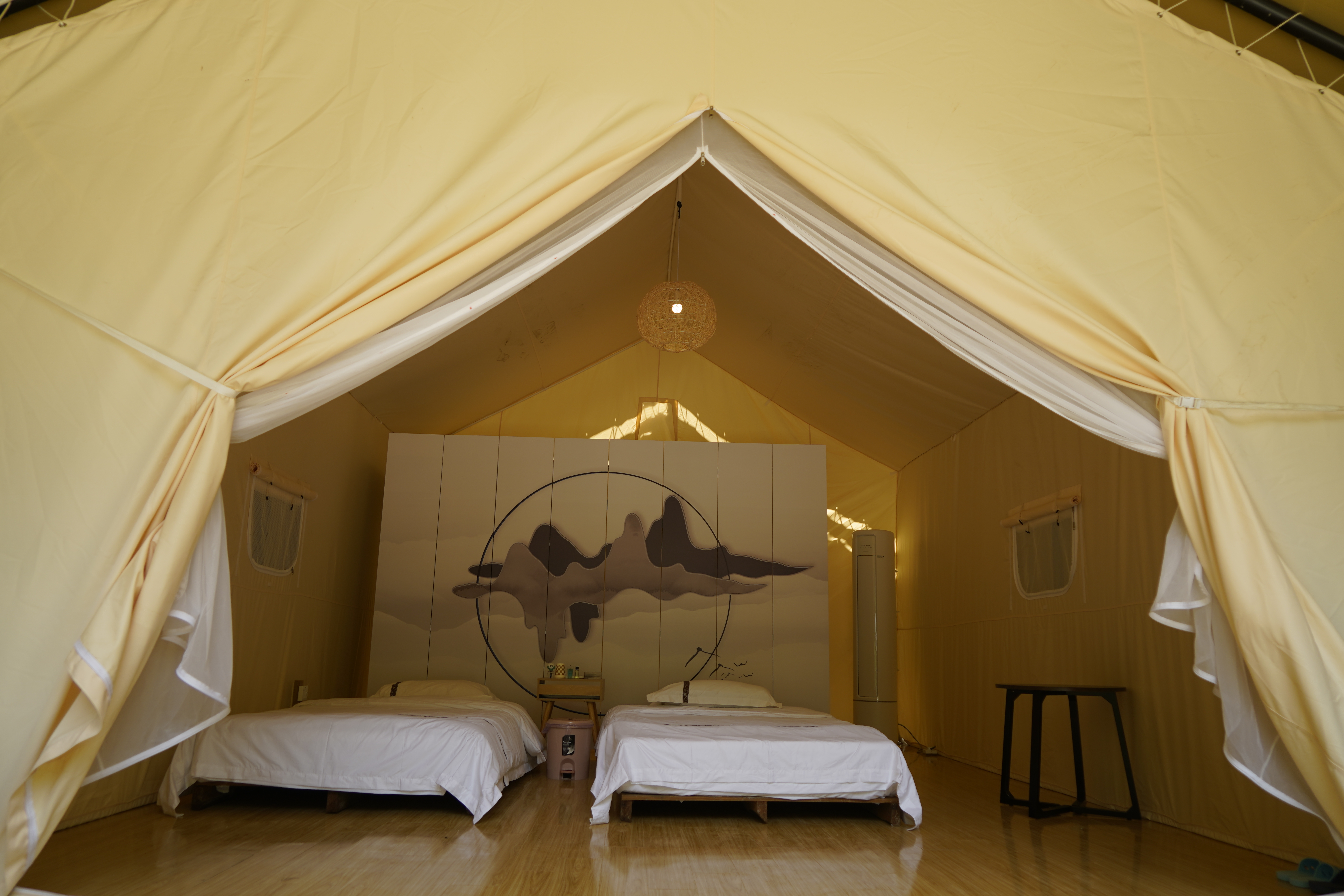 Tongshan Fengling Valley Wild Luxury Tent CampOver view