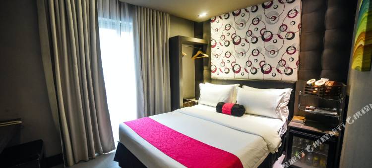 埃洛伊萨皇家套房酒店(Eloisa Royal Suites)图片