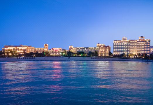 West Gulf Holiday Hotel Hotel Overview