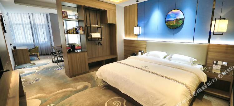 龙山毕赐卡大酒店图片