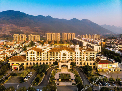 阳山碧桂园凤悦凤凰酒店