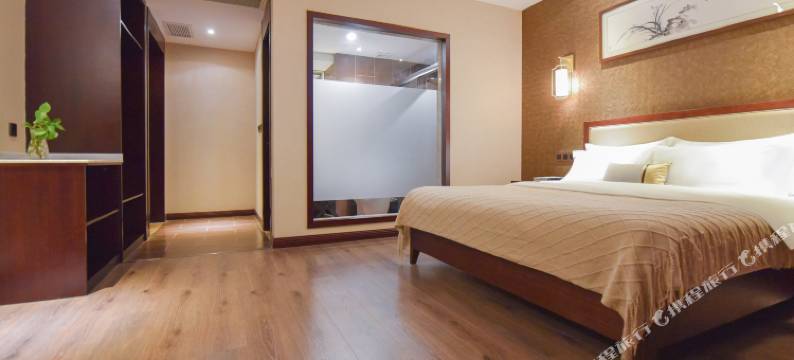 重庆兰锦酒店(中医院南桥寺院区盘溪路永辉生活广场店)图片