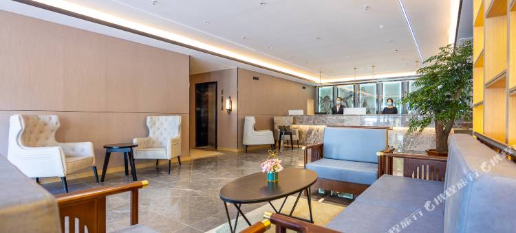 艺龙瑞云酒店(西宁城北区小桥大街店)图片