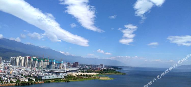 大理芊雨海景度假酒店(洱海公园店)图片