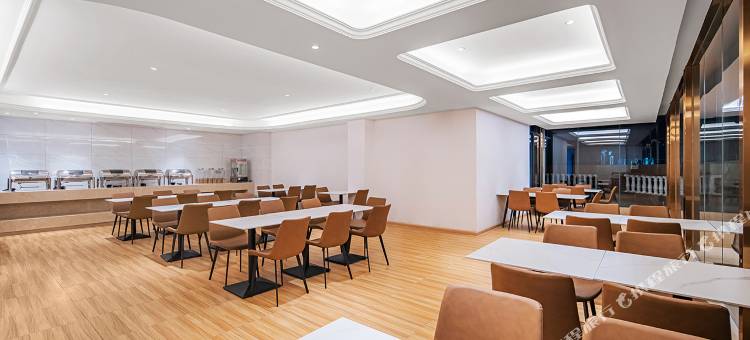 维也纳3好酒店(江门恩平体育馆店)图片