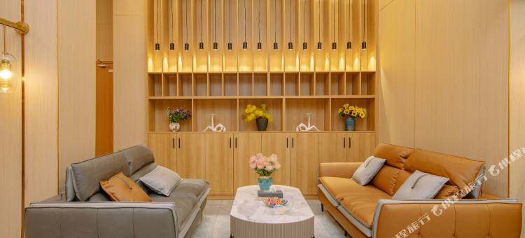 鲁甸昊月大酒店图片