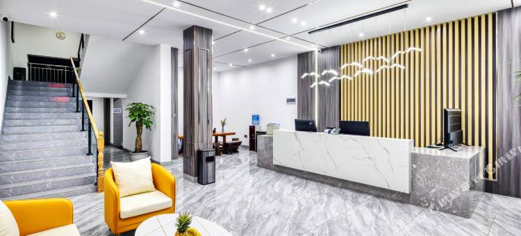 中亚酒店(告庄西双景店)图片
