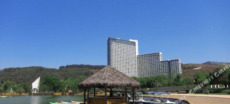 澄江抚仙湖澜海度假民宿(月亮湾湿地公园店)图片