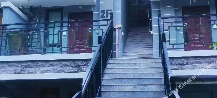 古北墨阑溪·半山石雨民宿图片