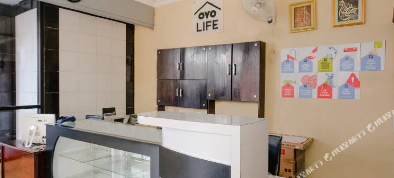 OYO Life 2744 Qudsi宾馆(OYO Life 2744 Guest House Qudsi)图片