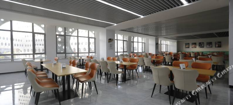 美朵酒店(青岛蓝色硅谷地铁站山东大学店)图片