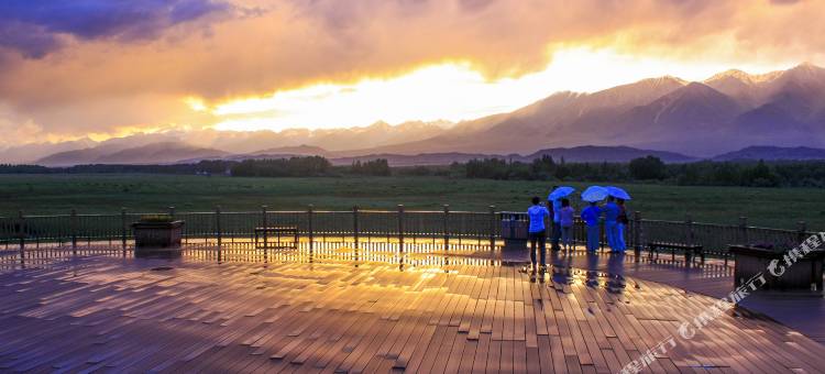 温泉濮塘民宿(博格达圣泉景区店)图片