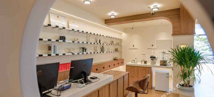 MISHI HOTEL 米十海景酒店(南戴河仙螺岛店)图片