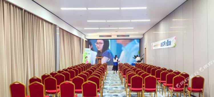 艺龙酒店(廊坊高铁站安次万达店)图片