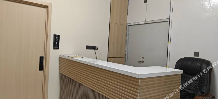宏顺泰智能酒店(兰州职业技术学院植物园店)图片
