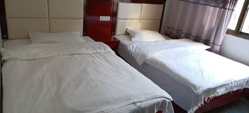 南江巴山人家图片