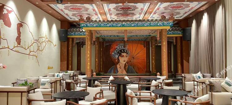 长泓明珠酒店(青格里狼山滑雪场店)图片