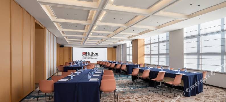 西宁城东希尔顿花园酒店图片