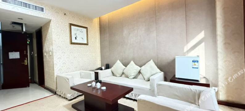 兴县柏晟酒店(观澜国际店)图片