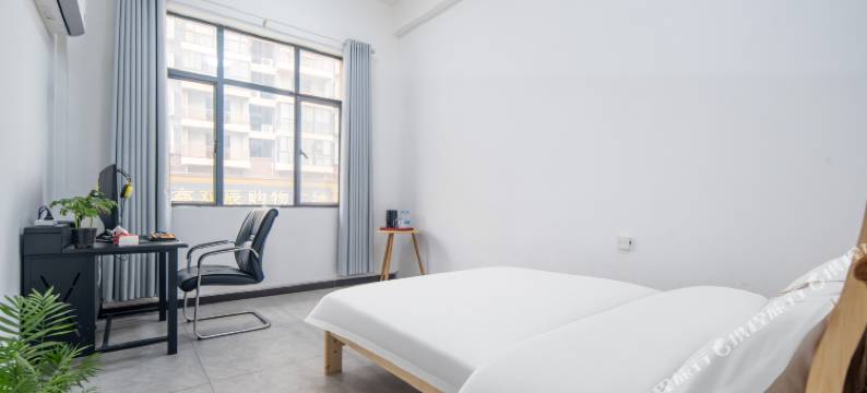 背包电竞青旅民宿(湖北文理学院理工学院店)图片